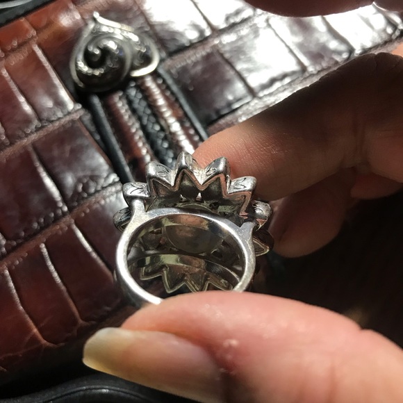 Fossil 925 flower CZ ring - Picture 4 of 5